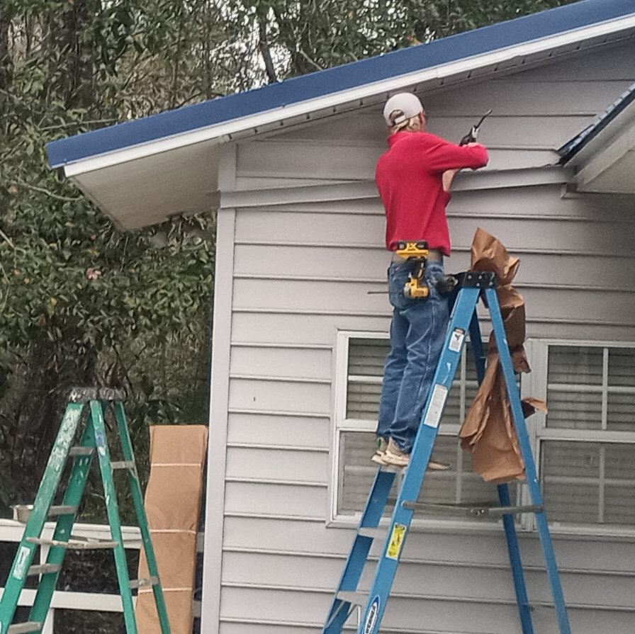 Owner and team of Richard’s Screen & Awning